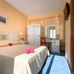 Hotel Doria 3*