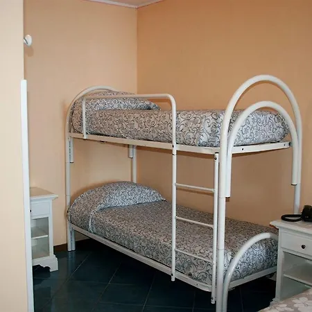 Hotel Doria 3*