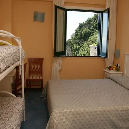 Doria Hotel