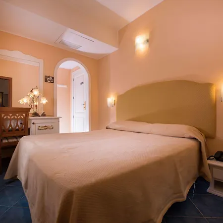 Doria Hotel 3*