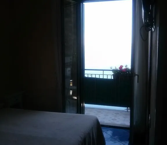 Hotel Doria 3*